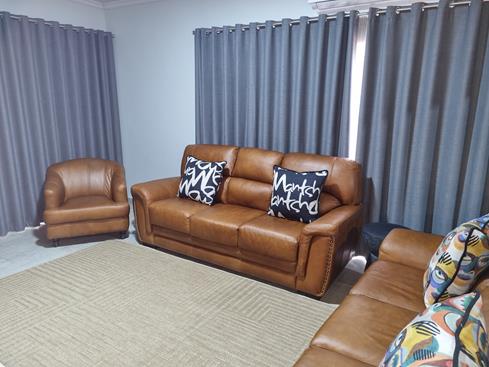 Blyde Canyon, A Forever Resort: 8-Sleeper Guesthouse. 4 Bedrooms (1 double bed & 6 single beds)