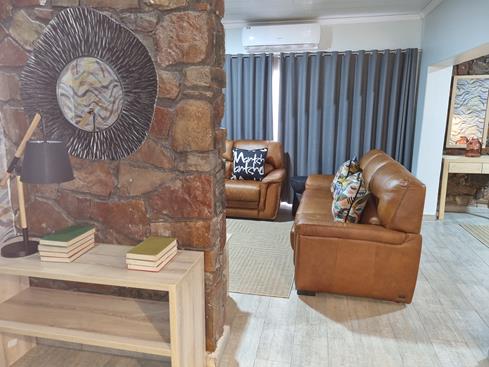 Blyde Canyon, A Forever Resort: 8-Sleeper Guesthouse. 4 Bedrooms (1 double bed & 6 single beds)